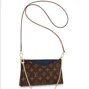 Louis Vuitton Pallas Clutch